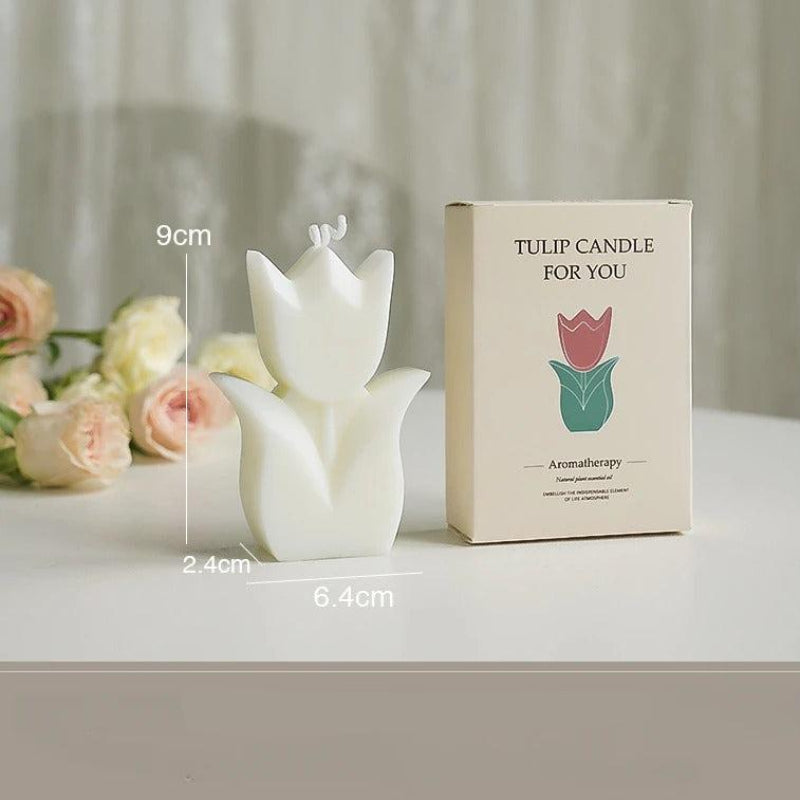 Bougie Décorative Tulipe Parfumée et de couleur blanche.