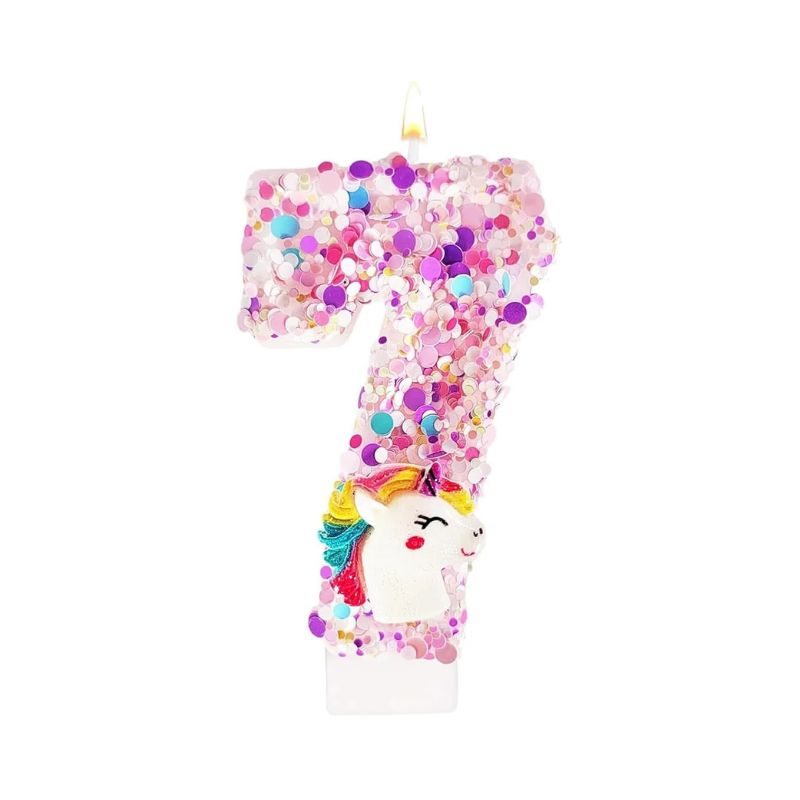 Bougie Anniversaire Licorne Explosion de Paillettes, le chiffre de la bougie est le 7. De couleur rose et sur fond blanc.