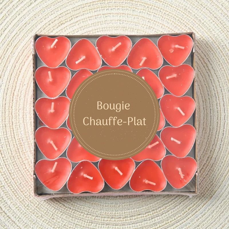 Bougie Décorative Chauffe Plat Chic, de couleur rouge et sur fond beige.