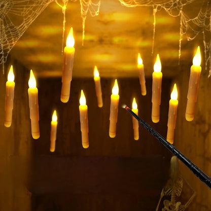 Bougie Halloween Flottante et Magique, de couleur blanche et flottant dans les aires.