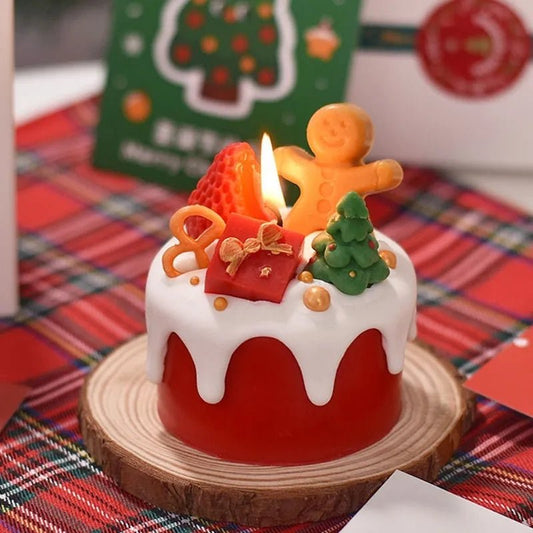 Bougie De Noël Originale Gâteau Festif, de couleur rouge et dans une ambiance de Noël.