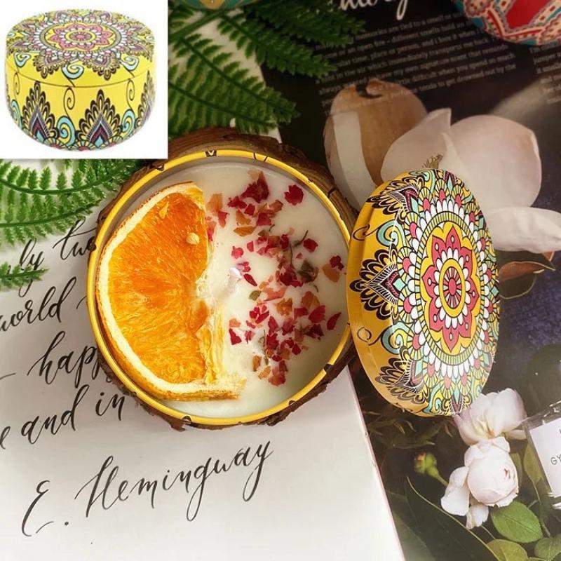 Bougie Parfumée Fleur Sèche Boîte En Fer, de couleur jaune et avec une ambiance automnale.