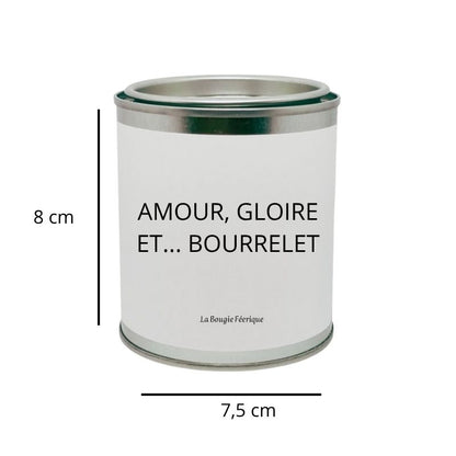 Bougie Personnalisée "Amour Gloire et Bourrelet", avec ses dimensions et sur fond blanc.