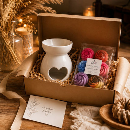 Brule Parfum Cœur Blanc présenté dans un coffret cadeau avec fondants parfumés artisanaux, idée cadeau élégante pour parfumer la maison.