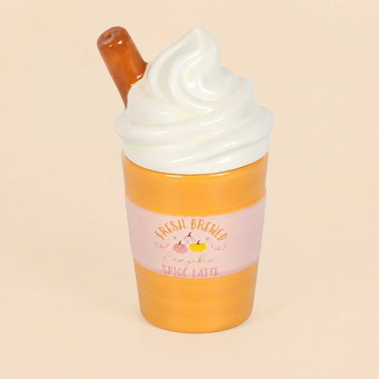 Brule Parfum Latte Gourmand en céramique au design tasse Pumpkin Spice Latte sur fond beige clair, décoration gourmande pour fondants parfumés.