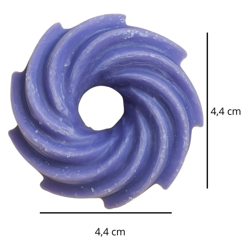 Fondant Parfumé Spirale Mûre Sauvage, avec ses dimensions et sur fond blanc.