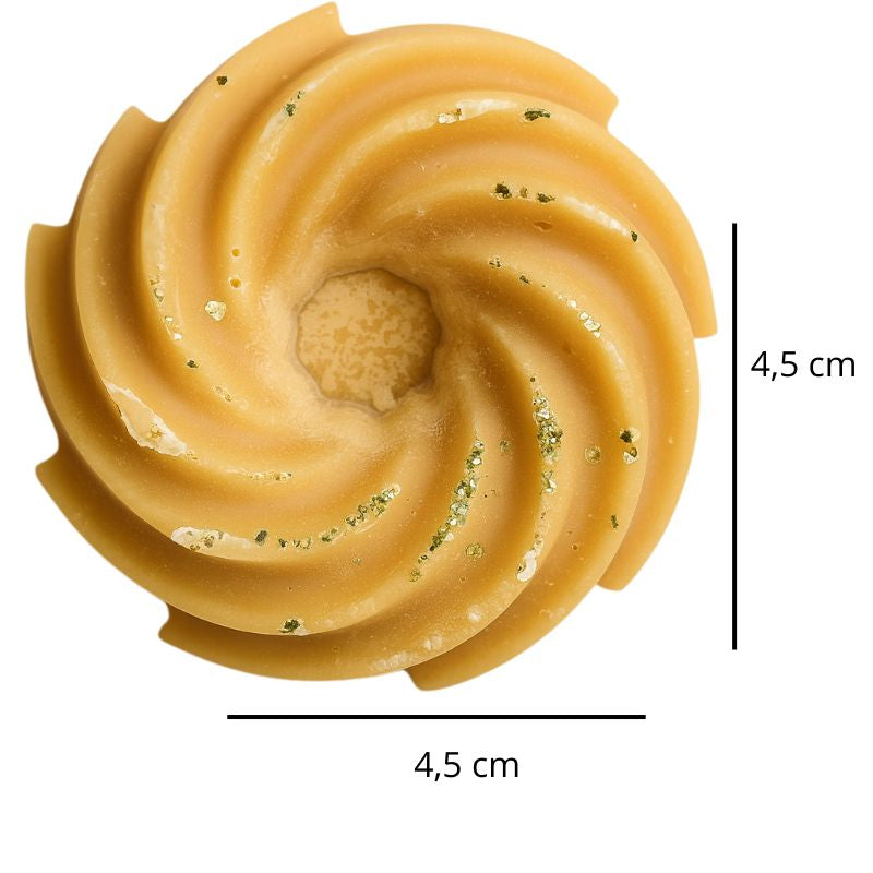 Fondant Parfumé Spirale Musc, avec ses dimensions et sur fond blanc.