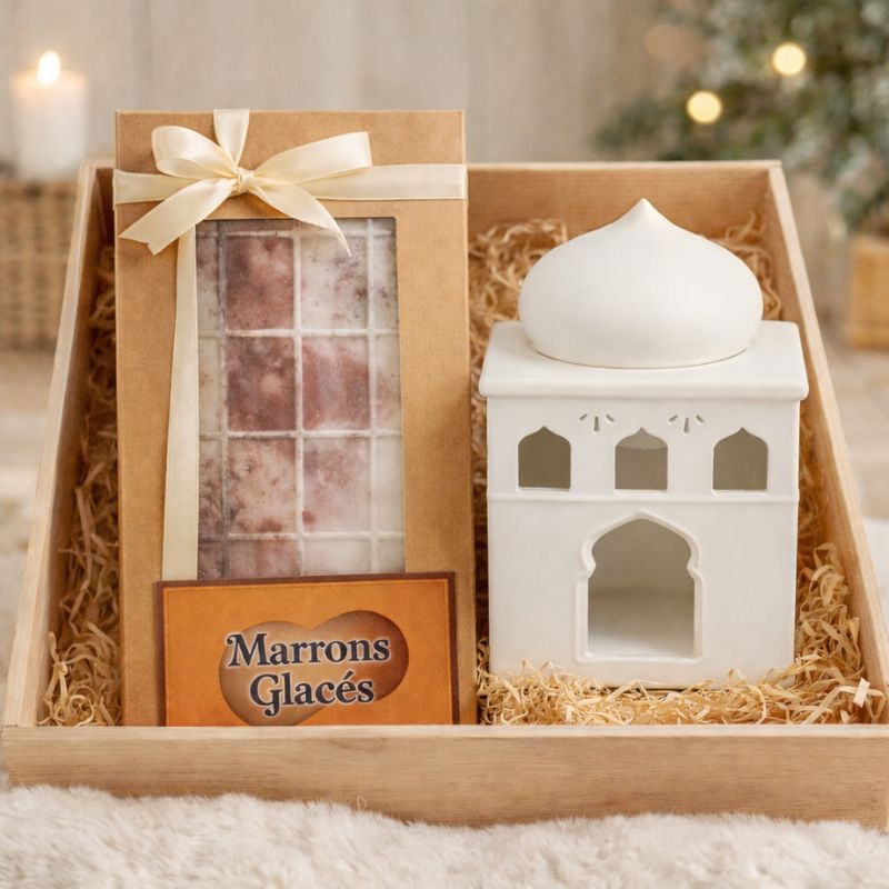 Fondant Parfumé Tablette Marron Glacé, dans un coffret cadeau avec un brule parfum à la forme orientale. Idée Cadeau.