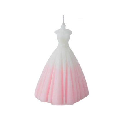 Bougie Mariage Robe Princesse Bicolore Parfumée, sur fond blanc.